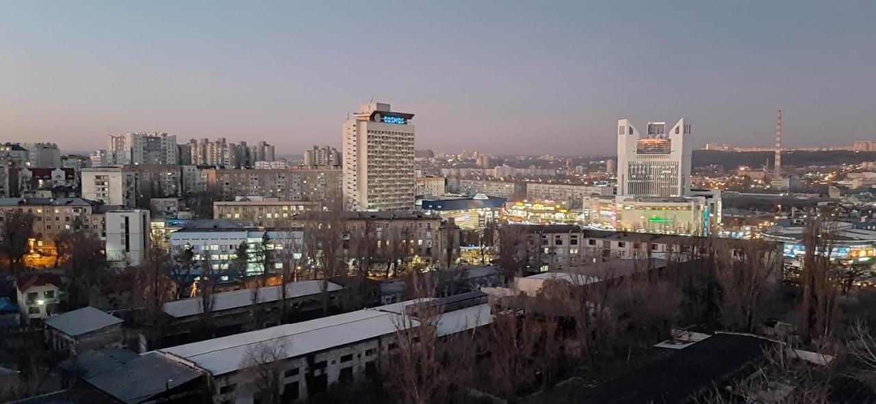 Modern Apartment In The Center Of Town Kişinev Dış mekan fotoğraf